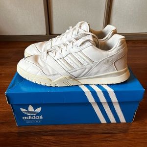 Men’s Adidas AR Trainer Sneakers